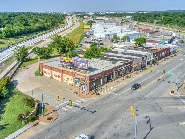 4067 Southwest Boulevard , Tulsa, OK 74107