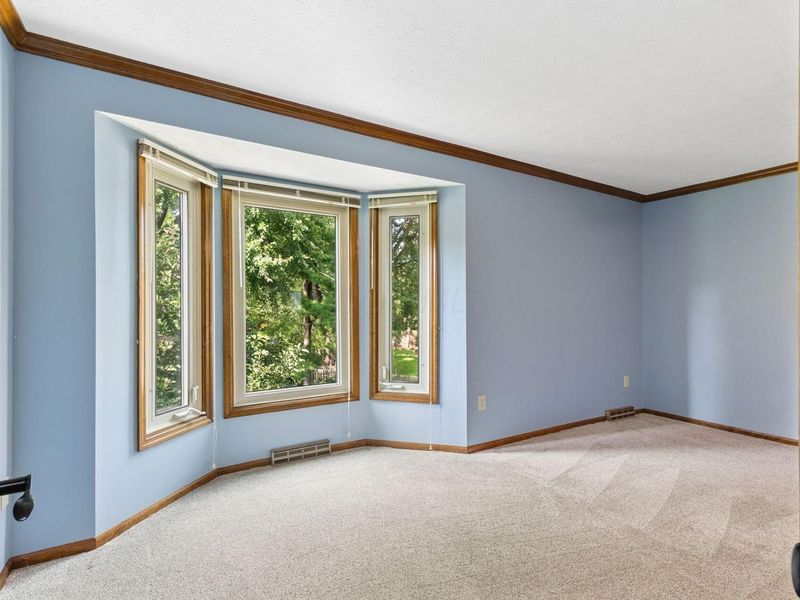 1146 Woodman Drive, Columbus, OH 43085 Photo 21