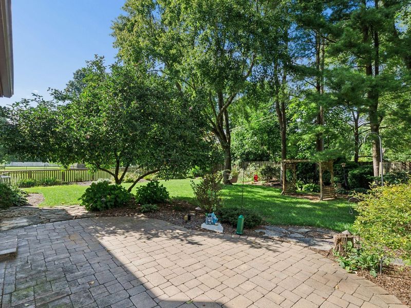 1146 Woodman Drive, Columbus, OH 43085 Photo 30