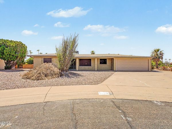 5827 E ANAHEIM Street, Mesa, AZ 85205