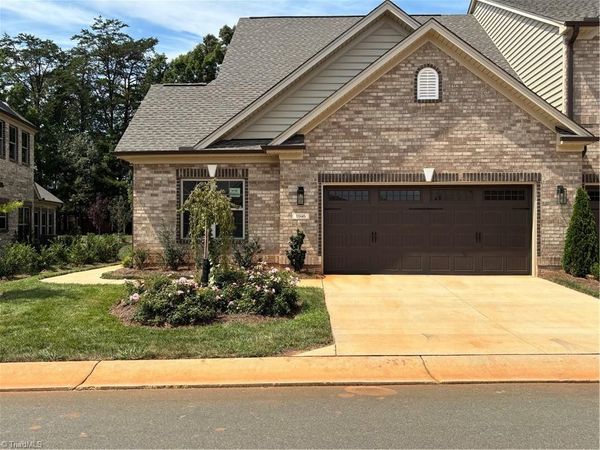 1046 Beechcraft Drive , Mebane, NC 27302