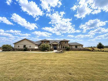 350 NW Hilliary Ln, Lawton, OK 73507