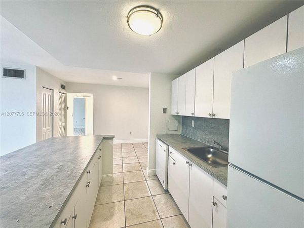 7901 SW 104th St , Unit 214H, Miami, FL 33156