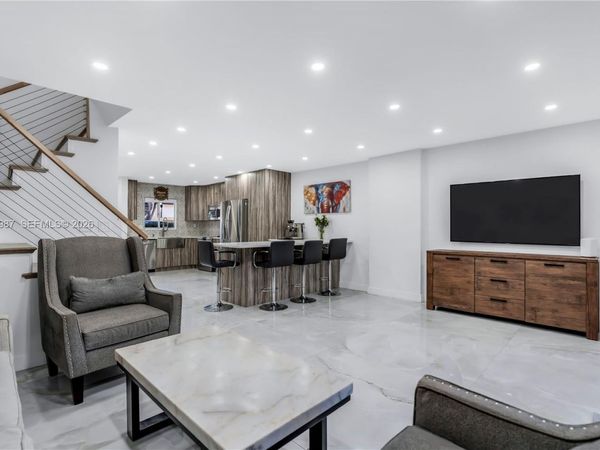3321 Simms St , Unit 13B, Hollywood, FL 33021