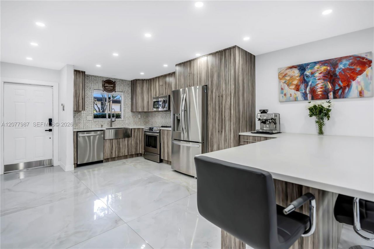 3321 Simms St, Unit 13B, Hollywood, FL 33021 Photo