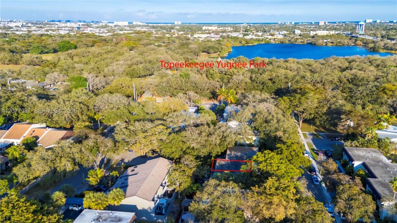 3321 Simms St, Unit 13B, Hollywood, FL 33021 Photo