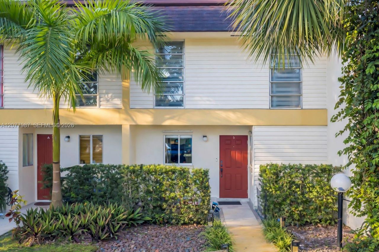 3321 Simms St, Unit 13B, Hollywood, FL 33021 Photo