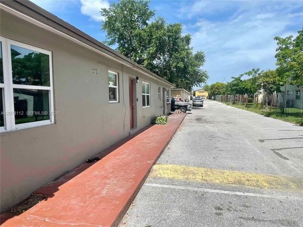 2721 S Avenue S , Unit C2, Riviera Beach, FL 33404