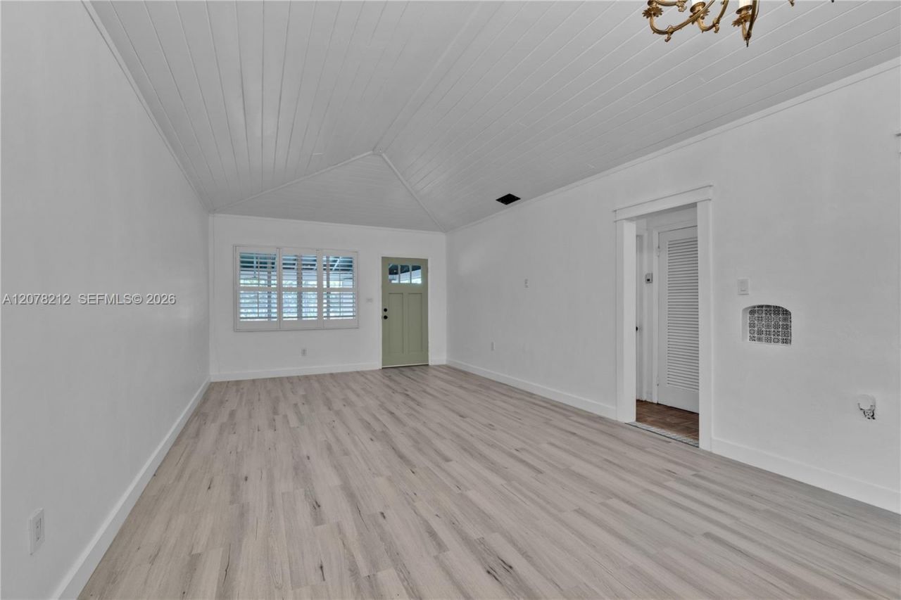 50 NW 26th Ave, Unit 2/1, Miami, FL 33125 Photo