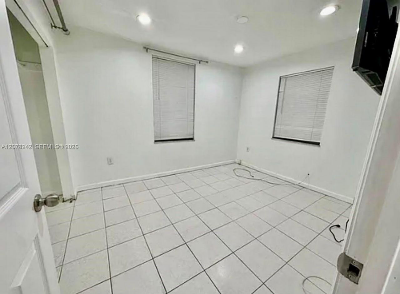 201 SW 19th Ave , Unit 3, Miami, FL 33135 Photo