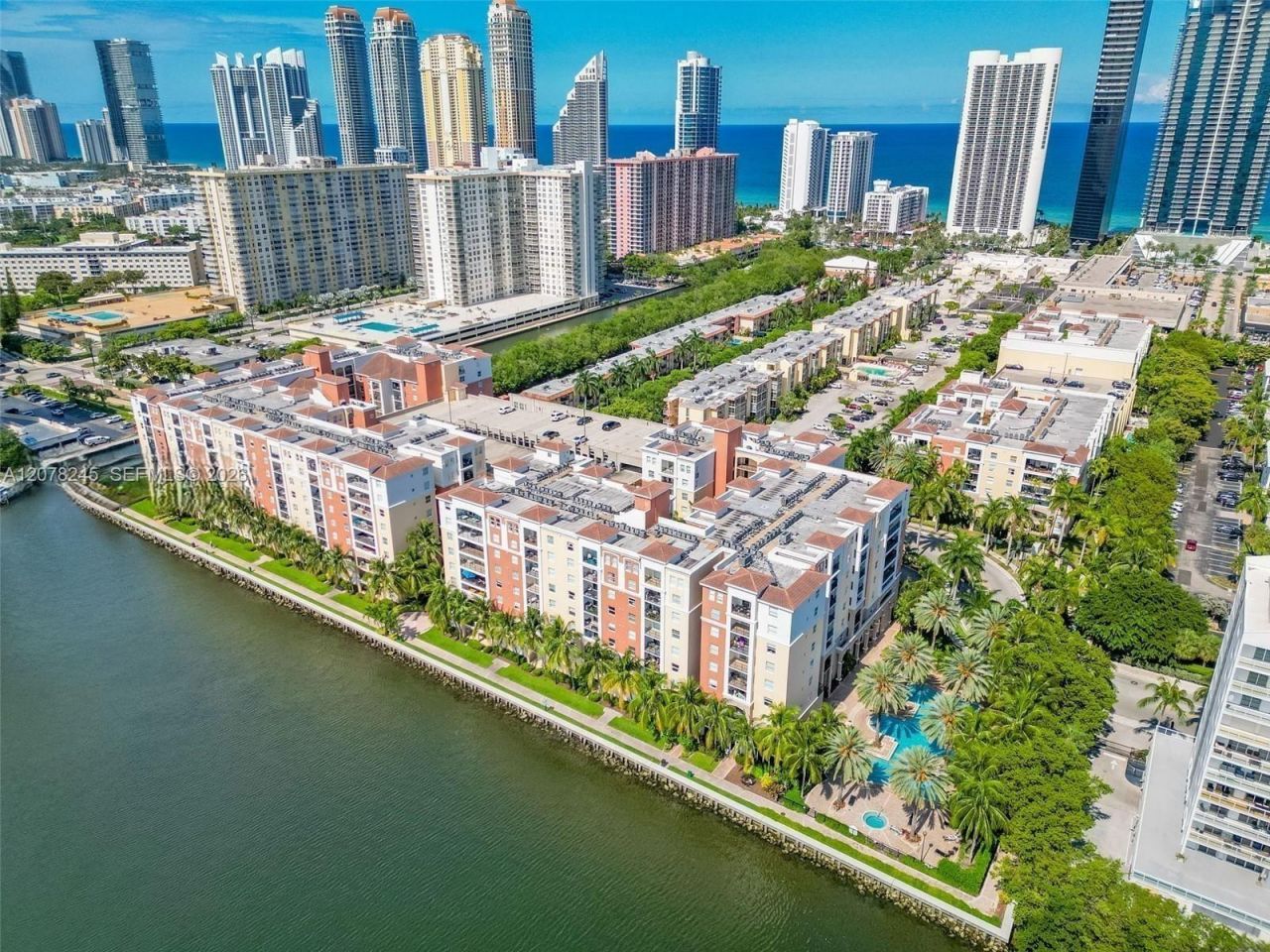 17125 N Bay Rd , Unit 3105, Sunny Isles Beach, FL 33160 Photo