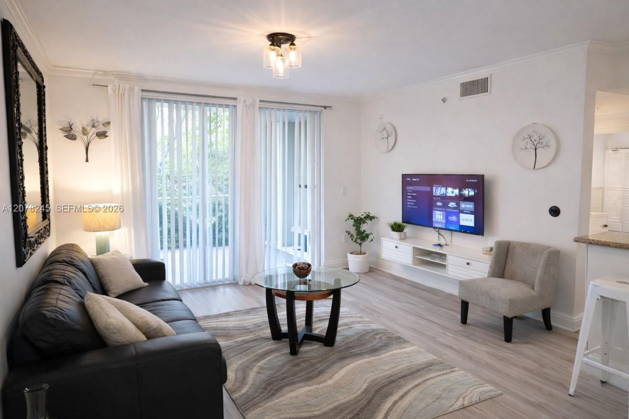 17125 N Bay Rd , Unit 3105, Sunny Isles Beach, FL 33160 Photo