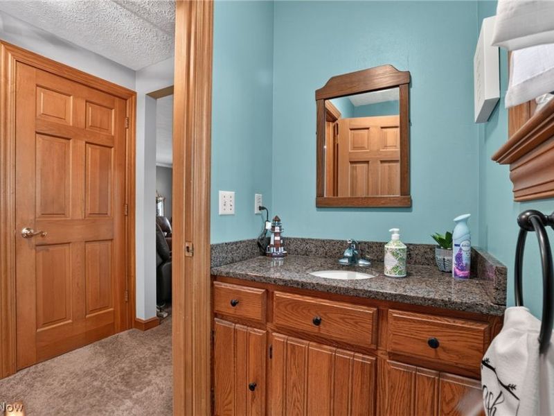 10745 Bell Road, Newbury, OH 44065 Photo 31