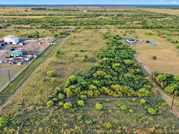 000 County Road 515, Dhanis, TX 78850