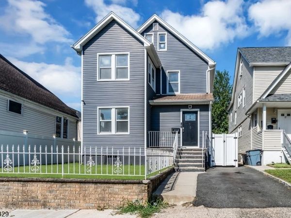15 Cottage Pl, East Orange, NJ 07017