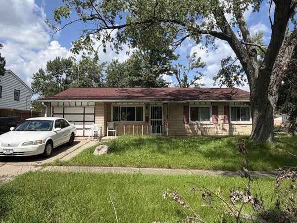 608 Ann Lane , University Park, IL 60484