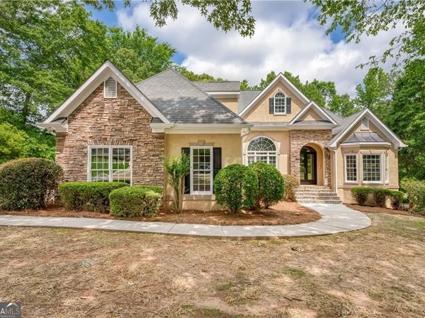 303 Broadmoor Way, Mcdonough, GA 30253