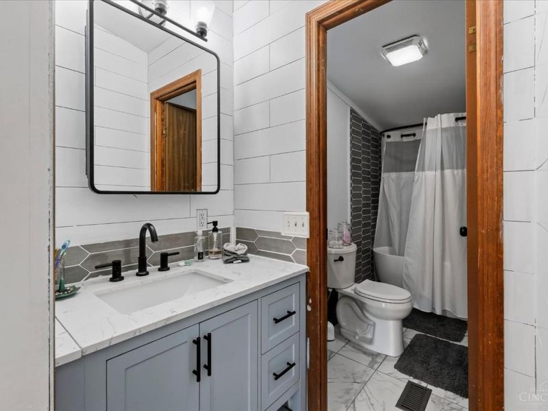 908 Big Woods Road, Seaman, OH 45679 Photo 17