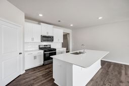 431 Lancashire Lane  photo 4