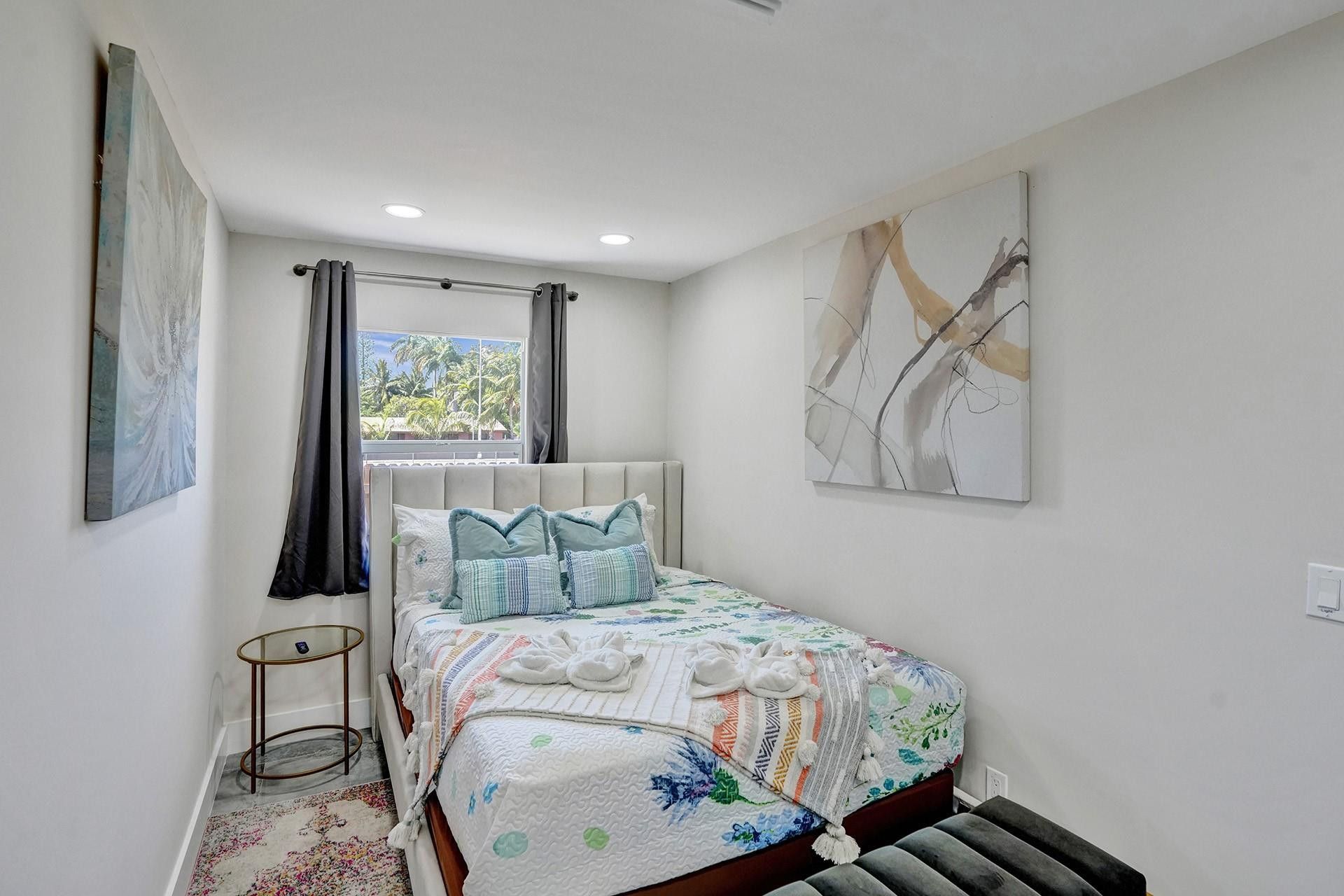 8047 NW 1st Place, Miami, FL 33150 Photo