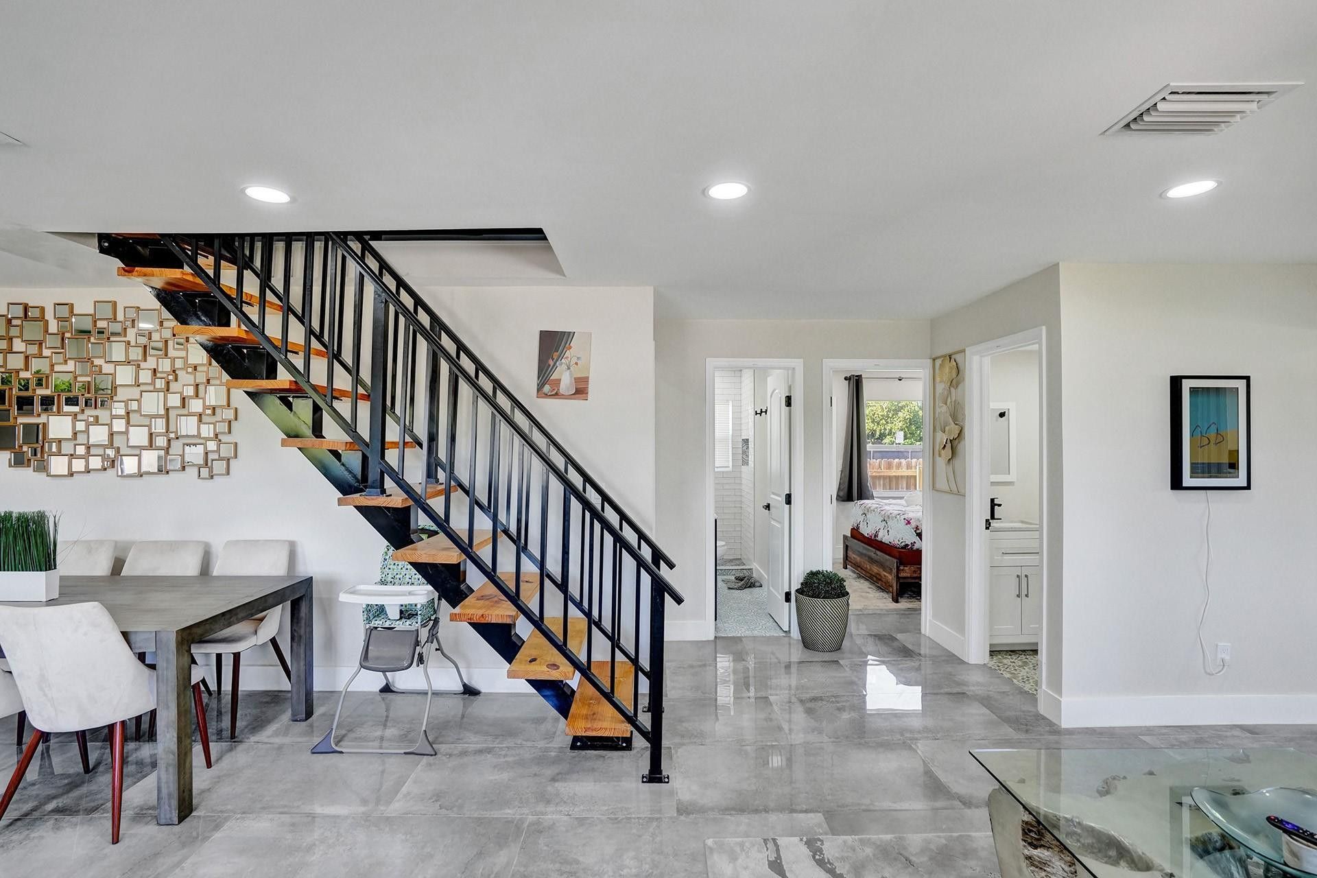 8047 NW 1st Place, Miami, FL 33150 Photo