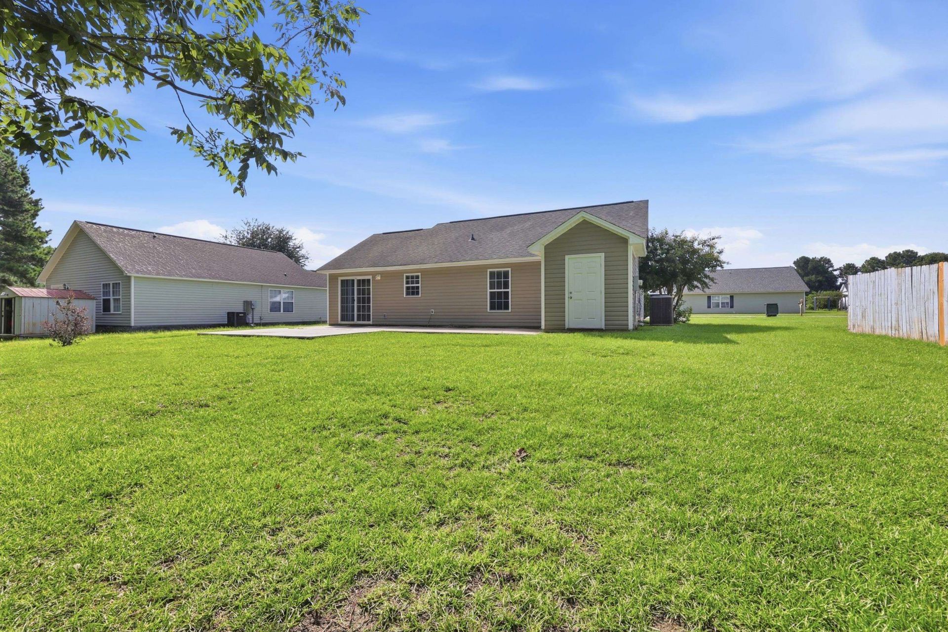 2748 Woodcreek Ln. Photo 26