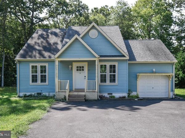 9 HOLLY COURT, BERLIN, MD 21811
