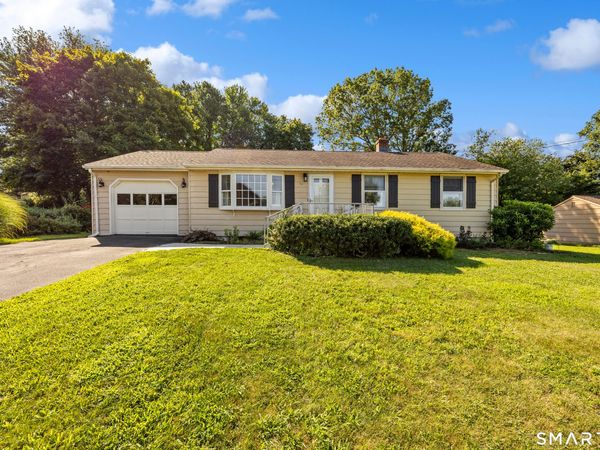 34 Mountain View, Ansonia, CT 06401