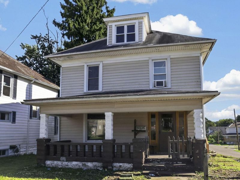 573 E Main Street , Newark, OH 43055 Photo 1