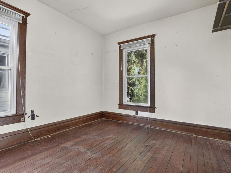 573 E Main Street , Newark, OH 43055 Photo 10