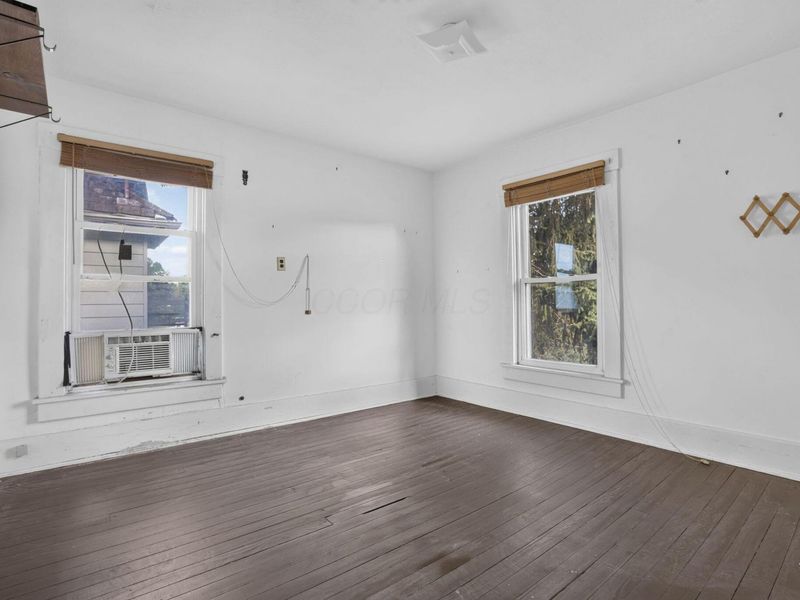 573 E Main Street , Newark, OH 43055 Photo 14