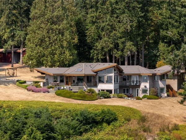 466 Meredith Rd , Mill Bay, BC V0R 2P3