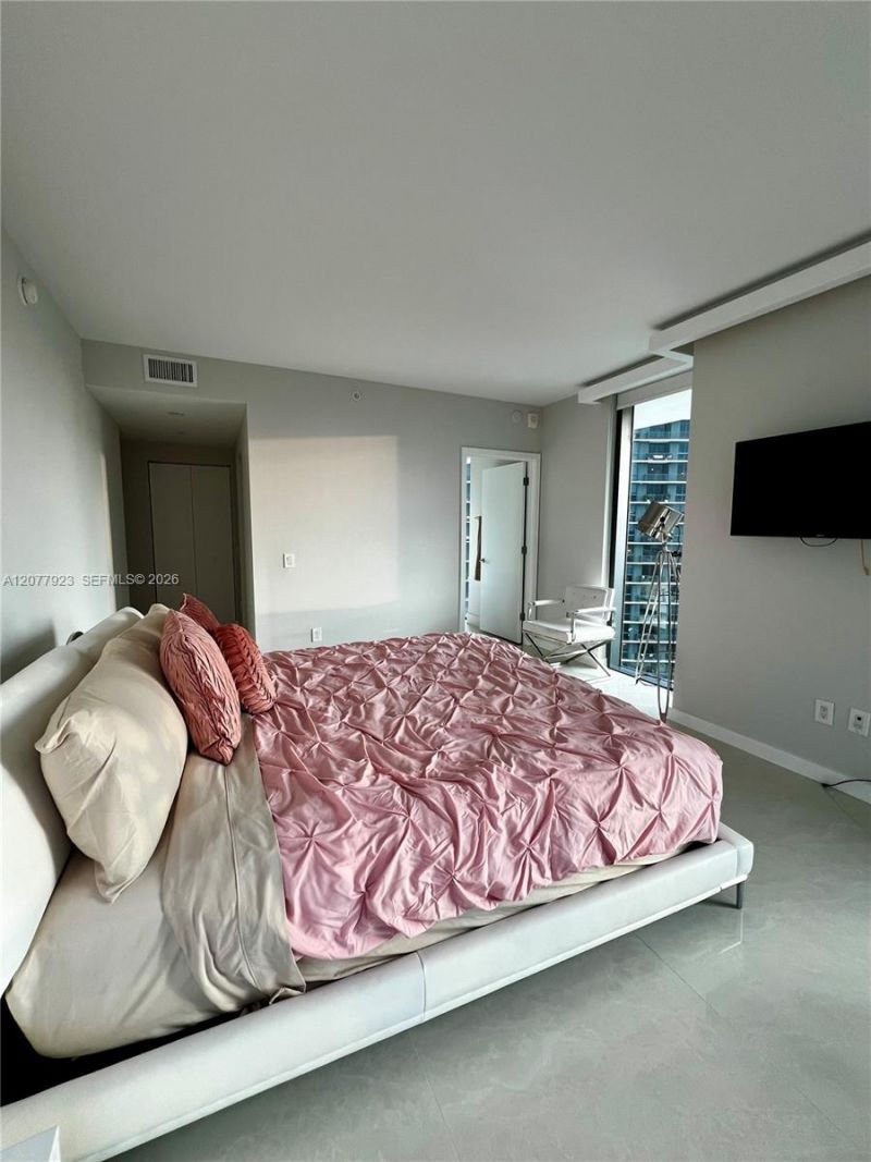 501 NE 31st St , Unit 1910, Miami, FL 33137 Photo