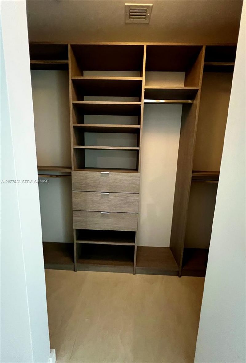 501 NE 31st St , Unit 1910, Miami, FL 33137 Photo