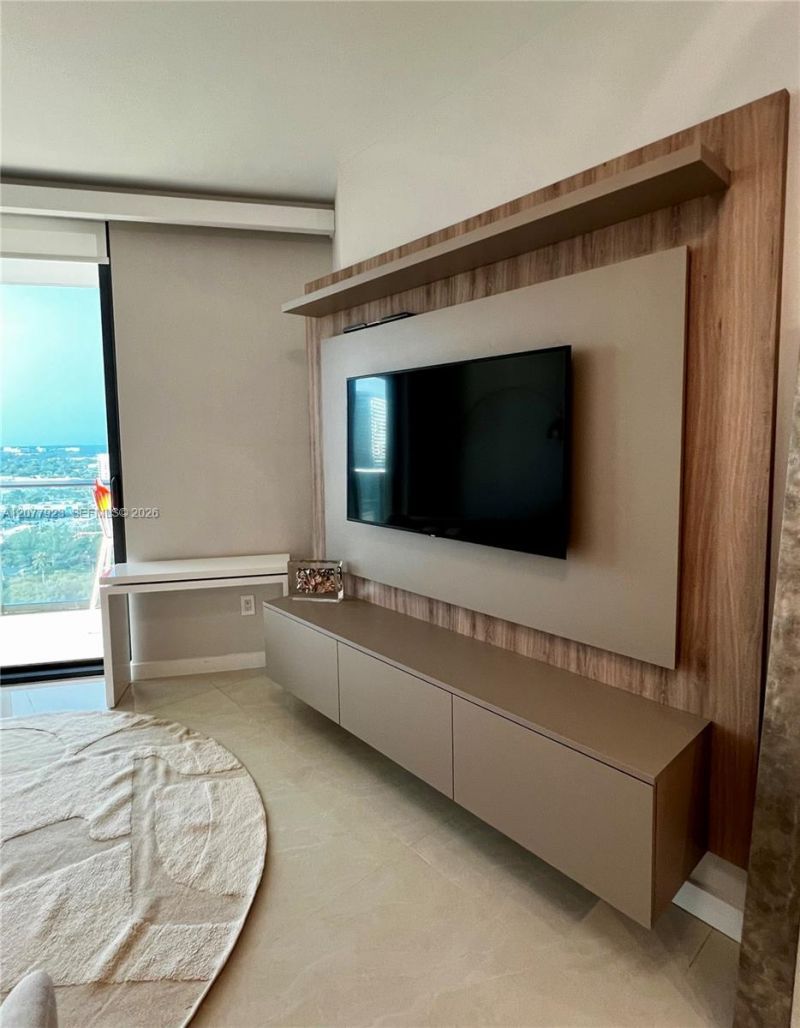 501 NE 31st St , Unit 1910, Miami, FL 33137 Photo