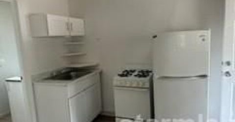 2032 C Street, South Lake Tahoe, CA 96150 Photo