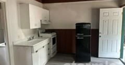 2032 C Street, South Lake Tahoe, CA 96150 Photo