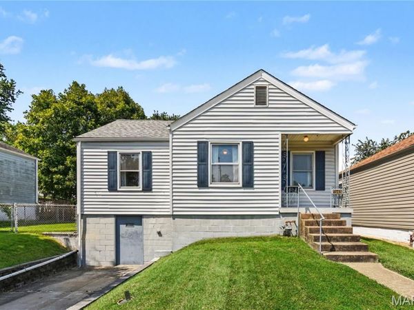 3545 Saint Genevieve Lane, St Ann, MO 63074