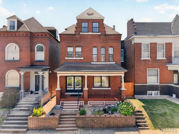 4564 Gibson Avenue, St Louis, MO 63110