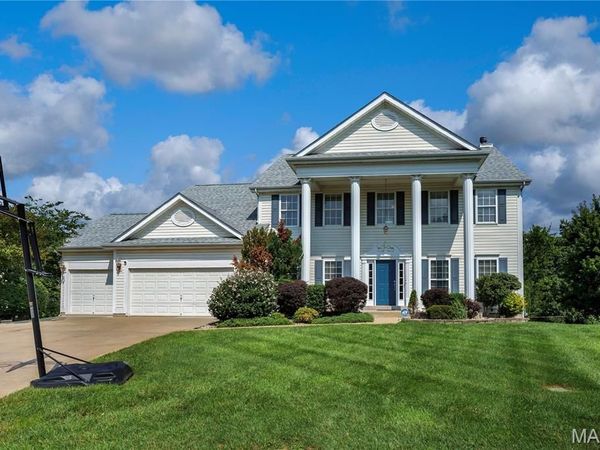 611 Knollshire Way, Dardenne Prairie, MO 63368