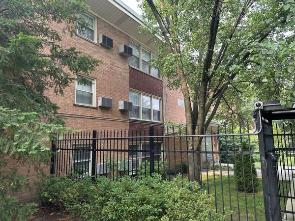 7526 N RIDGE Boulevard , Unit 3W, Chicago, IL 60645