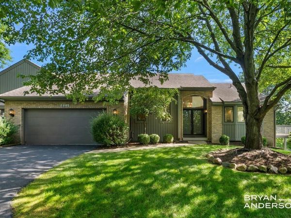 2285 Mourning Dove Court SE, Grand Rapids, MI 49546