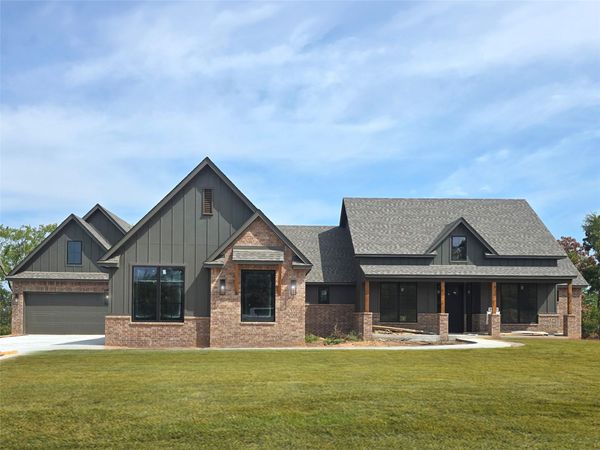 2630 Hickory Ridge Drive, Sapulpa, OK 74066