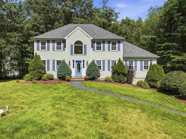 9 Alexandra Drive, Pelham, NH 03076