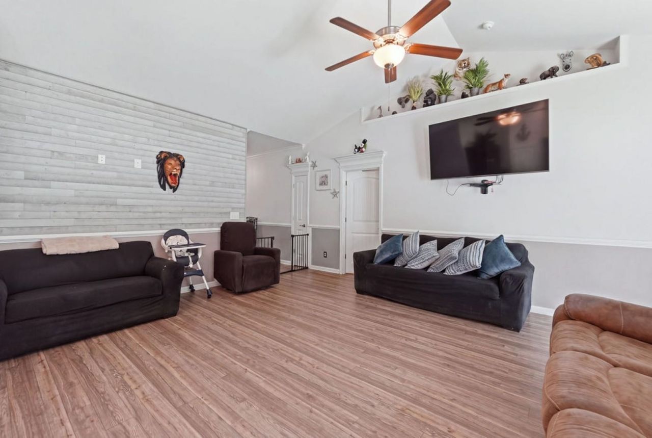 172 Palm Terrace Loop Photo 6