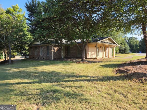 1929 Old Salem Road SE, Conyers, GA 30013