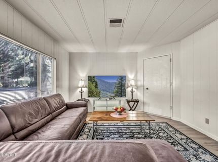 186 Ponderosa Drive, Stateline, NV 89449 Photo