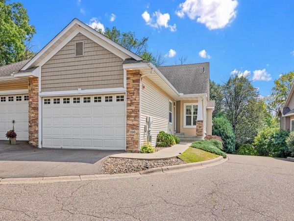 198 Thompson Avenue E, West Saint Paul, MN 55118