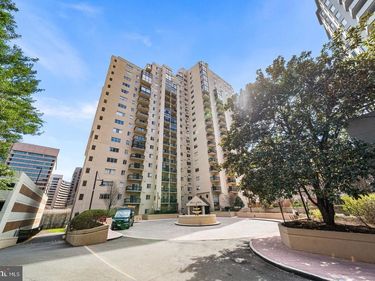 1211 S EADS STREET , Unit 1305, ARLINGTON, VA 22202