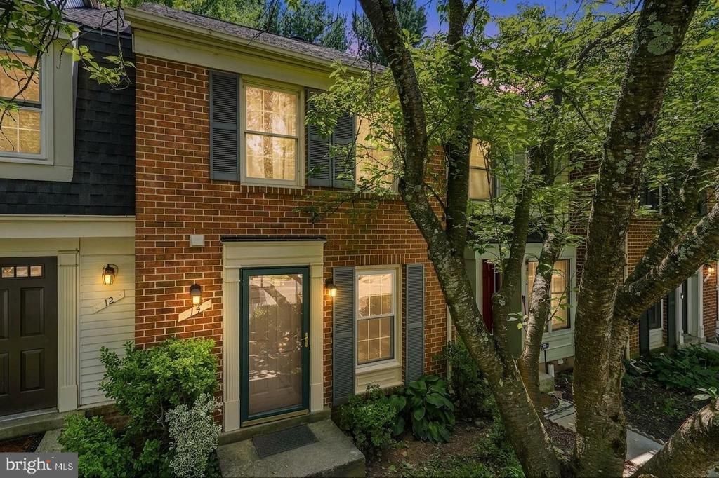 14 Strath Haven, Montgomery Village, MD 20886 Main Photo